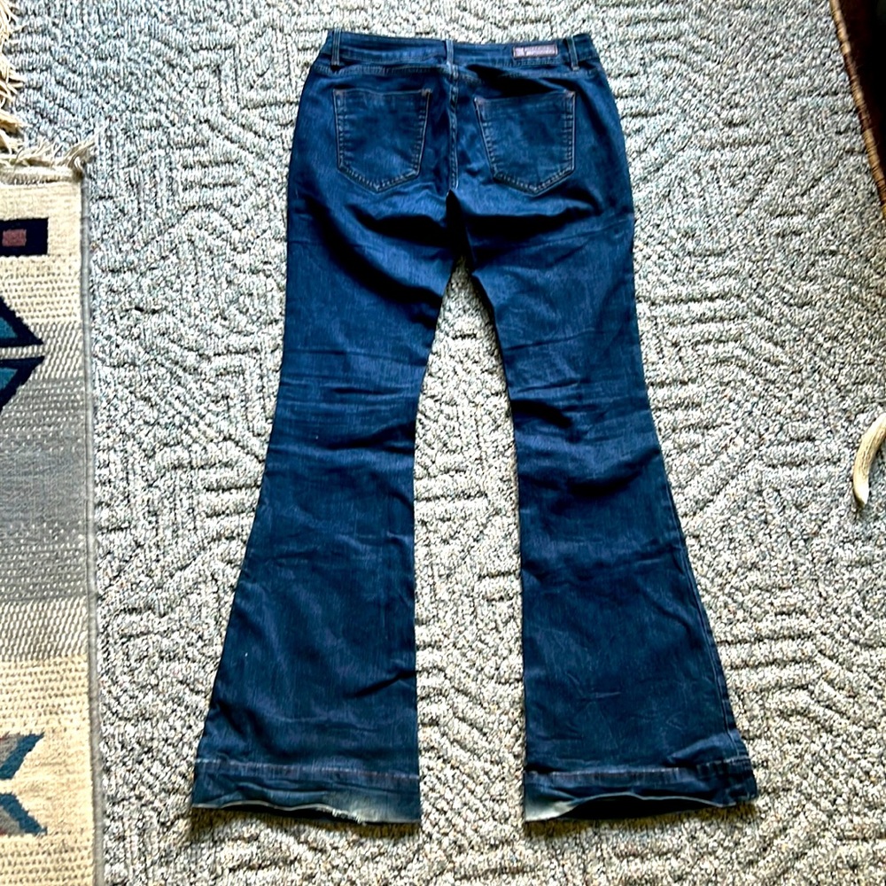 Grace in La flare Jean